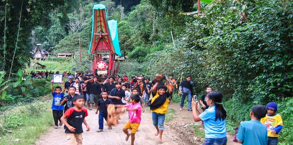 South Sulawesi - Bugis Toraja Tours