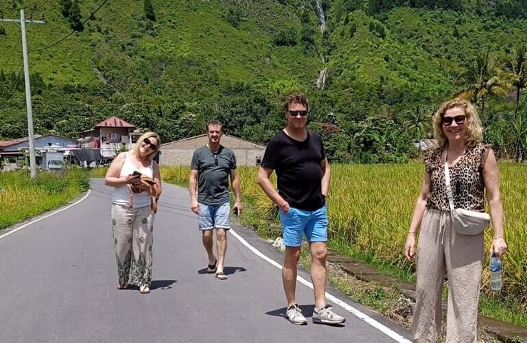 Tour in Lake Toba Street