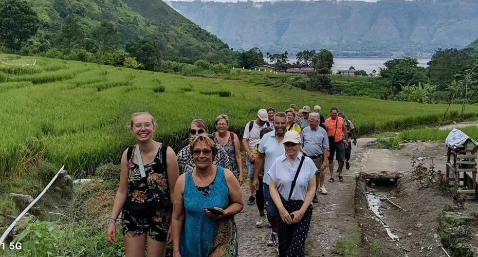 Adventure Sumatra group in Lake Toba